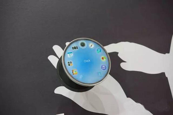 曲面屏不算什么 看夏普屏幕黑科技 3.jpg